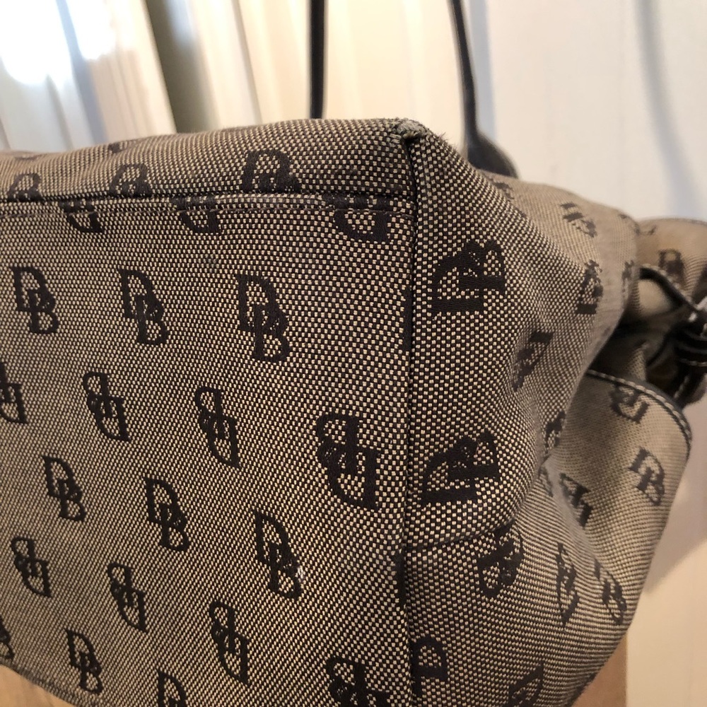 Large Dooney & Bourke shoulder bag - Picture 7 of 8